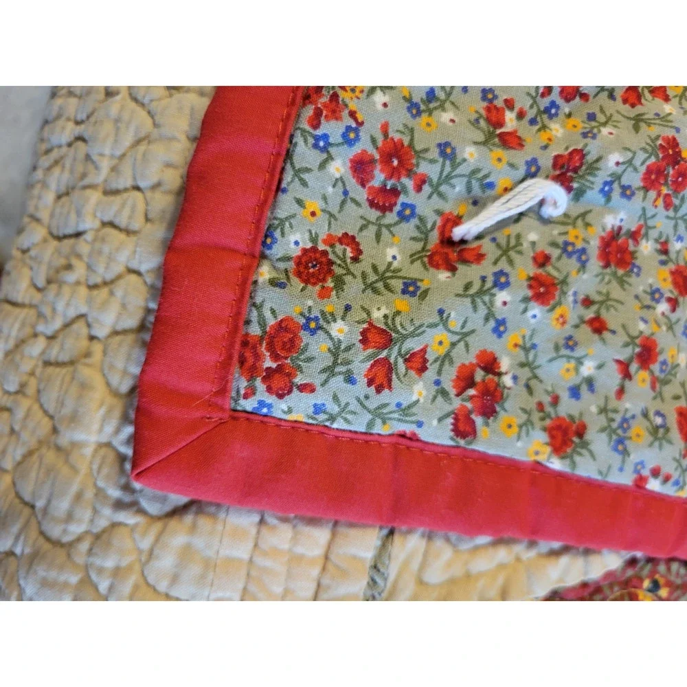 Machine Patchwork Quilt Red Stripe Floral Tied Cottage Farmhouse Throw 42x54‎ in